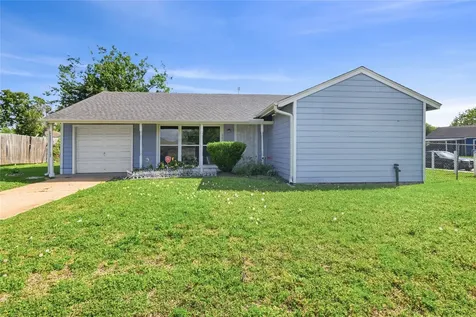 6651 Crestmont Street Houston TX 77033