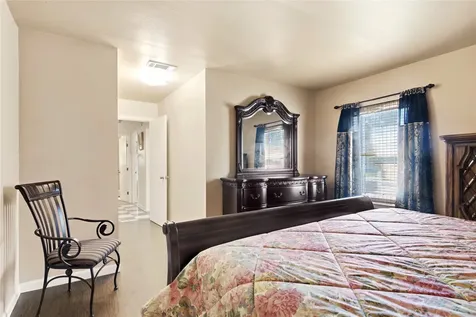 6651 Crestmont Street Houston TX 77033