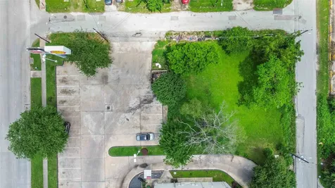 3495 Des Chaumes Street Houston TX 77026