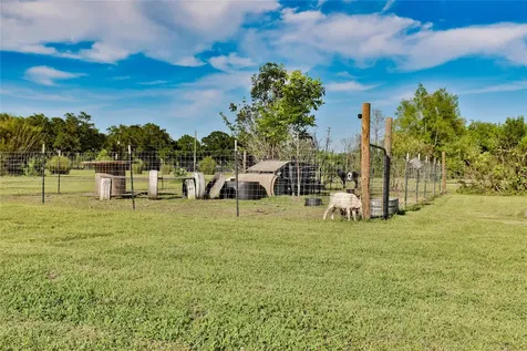 5061 County Road 353 Brazoria TX 77422