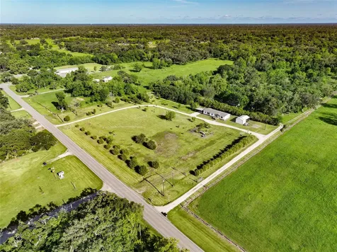5061 County Road 353 Brazoria TX 77422