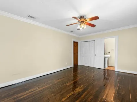 1211 Bigelow Street Houston TX 77009