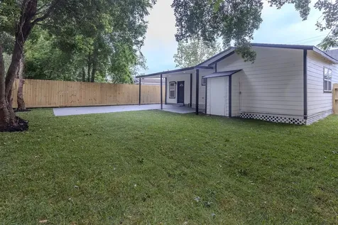 7912 Ford Street Houston TX 77012
