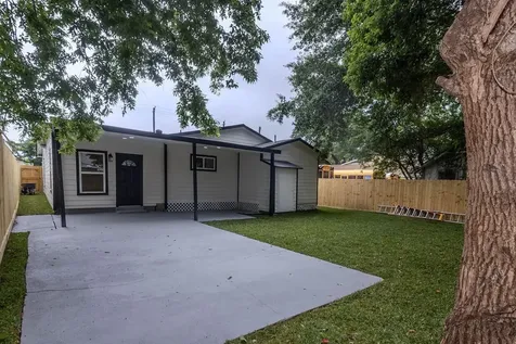 7912 Ford Street Houston TX 77012