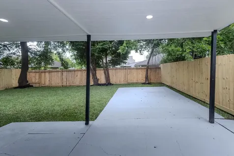 7912 Ford Street Houston TX 77012