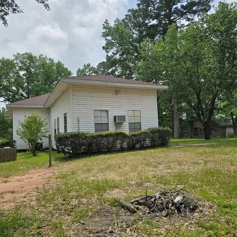 142 Rowe Lane Moscow TX 75960