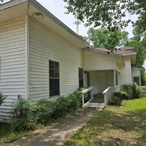 142 Rowe Lane Moscow TX 75960