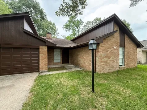 2075 Little Cedar Drive Houston TX 77339