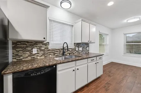 2018 Village Court Lane Rosenberg TX 77471