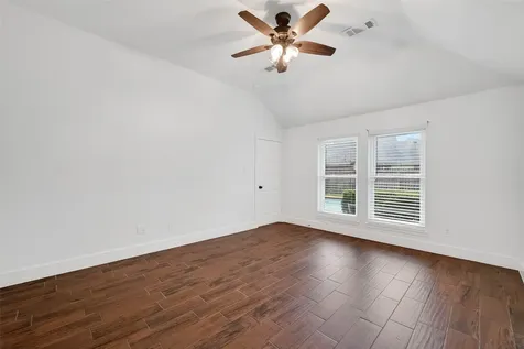 2018 Village Court Lane Rosenberg TX 77471
