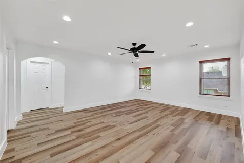 2018 Village Court Lane Rosenberg TX 77471