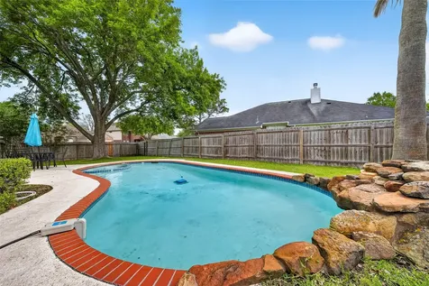 2018 Village Court Lane Rosenberg TX 77471