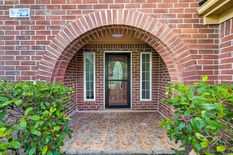 2018 Village Court Lane Rosenberg TX 77471