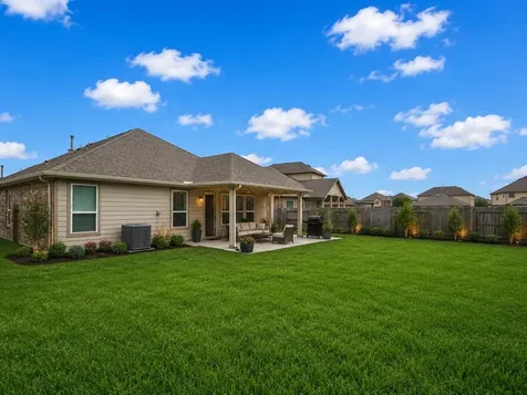3318 Regal Park Lane Pearland TX 77584