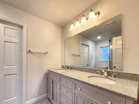 5603 Arboles Drive Houston TX 77035
