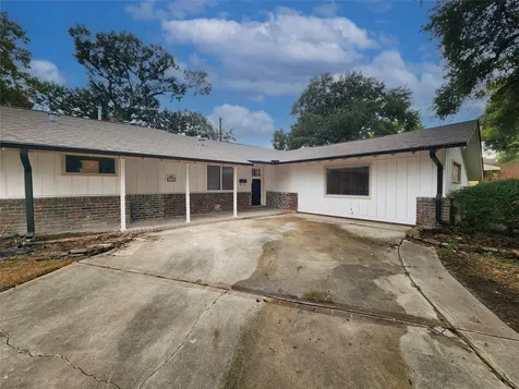 5603 Arboles Drive Houston TX 77035