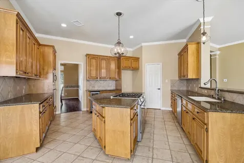6042 Blackberry Cove Lane Richmond TX 77469