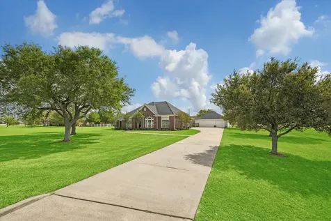 6042 Blackberry Cove Lane Richmond TX 77469