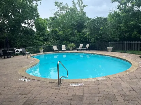6470 Bayou Glen Road 6470 Houston TX 77057
