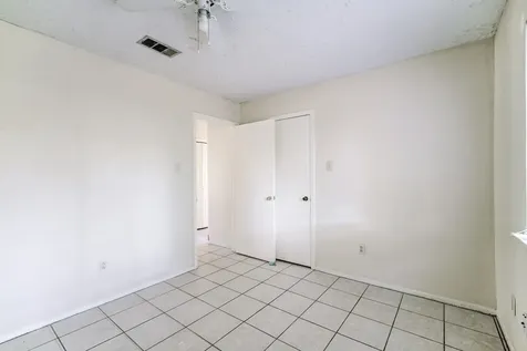 3834 Westheimer Place Drive Houston TX 77082