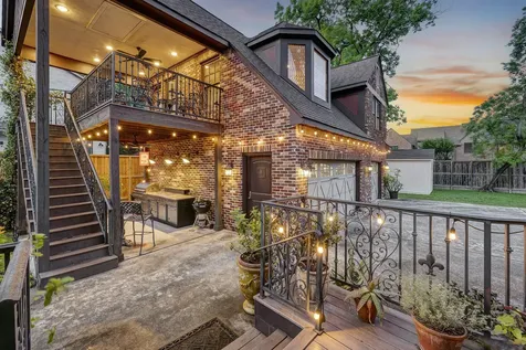 2330 Glen Haven Boulevard Houston TX 77030