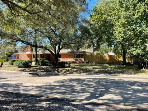 3510 N Braeswood Boulevard Houston TX 77025