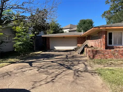 3510 N Braeswood Boulevard Houston TX 77025