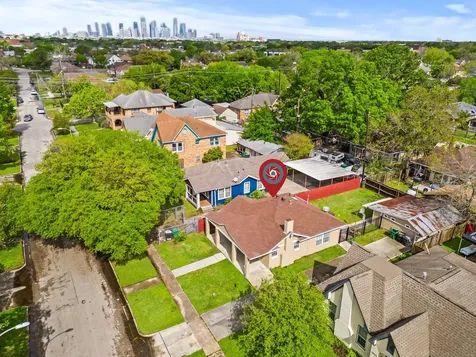 5217 Claremont Street Houston TX 77023