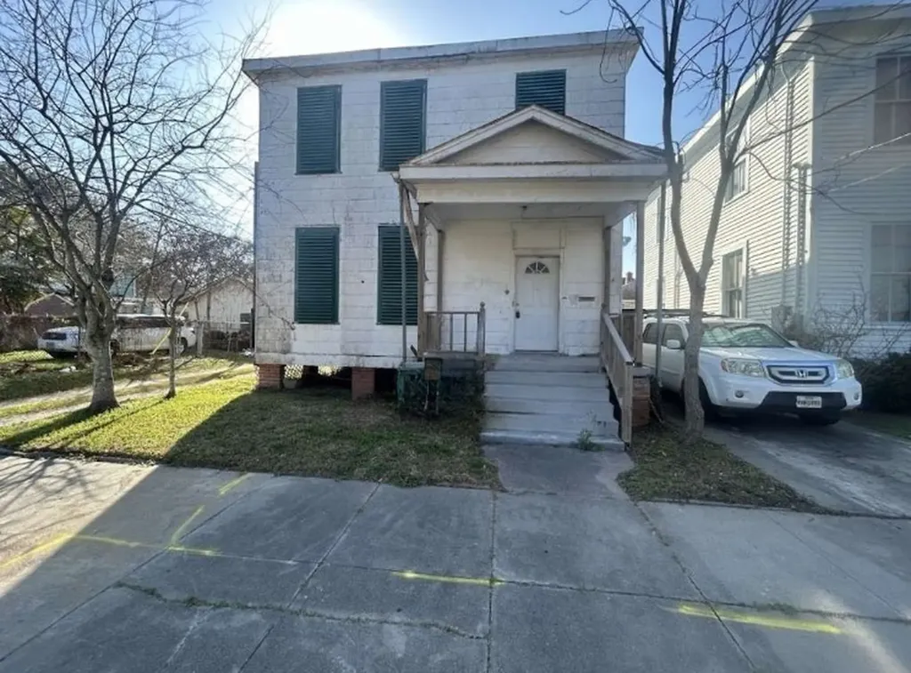 1511 37th Street Galveston TX 77550