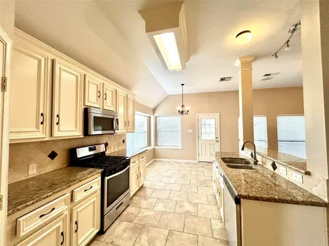 3603 Paigewood Drive Pearland TX 77584