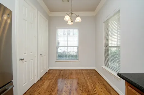 3207 Holly Crossing Drive Houston TX 77042