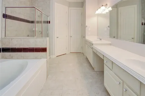 3207 Holly Crossing Drive Houston TX 77042