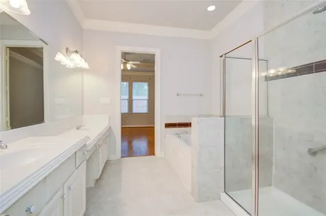 3207 Holly Crossing Drive Houston TX 77042