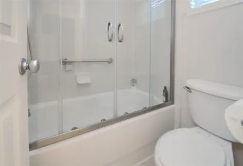 3207 Holly Crossing Drive Houston TX 77042