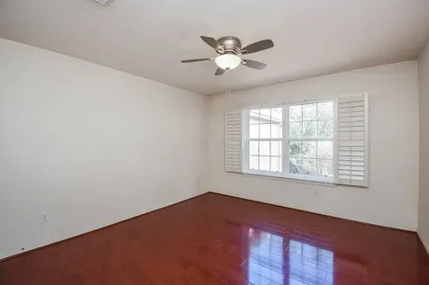 13646 Garden Grove Houston TX 77082