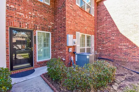 13646 Garden Grove Houston TX 77082