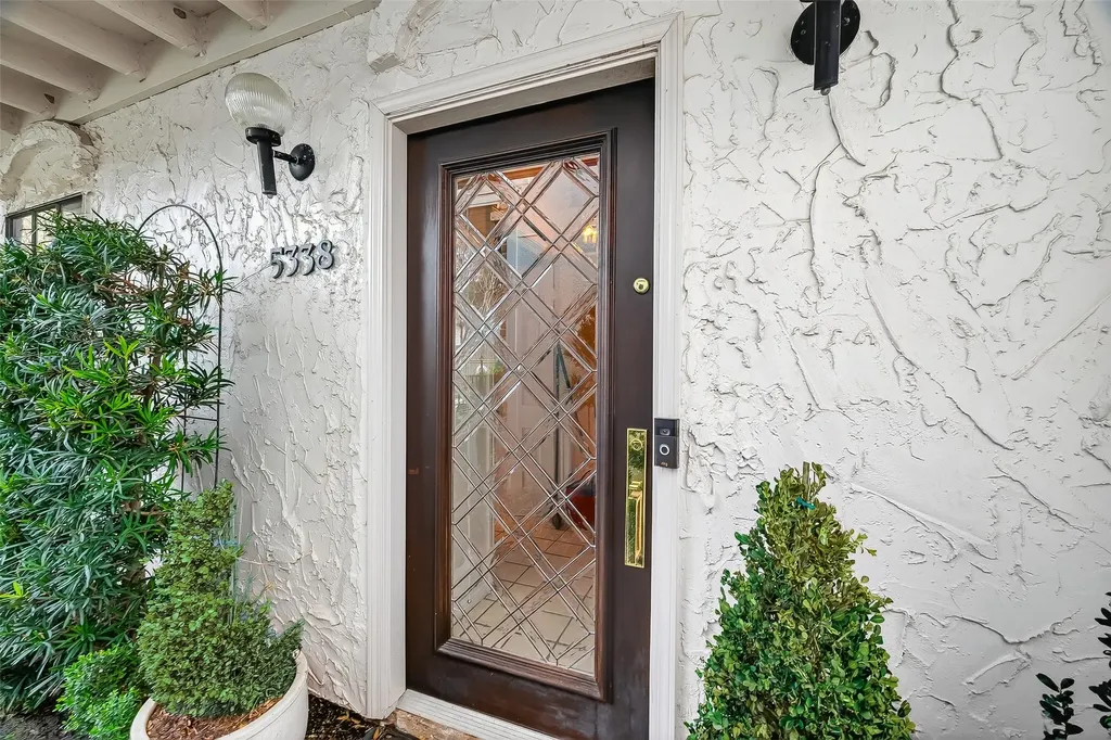 5338 Brownway Street B19 Houston TX 77056