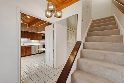 5338 Brownway Street B19 Houston TX 77056