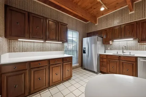 5338 Brownway Street B19 Houston TX 77056