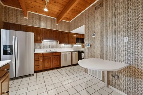 5338 Brownway Street B19 Houston TX 77056