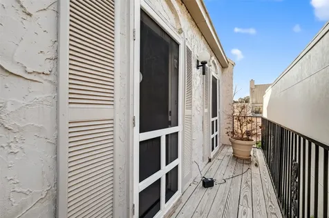 5338 Brownway Street B19 Houston TX 77056