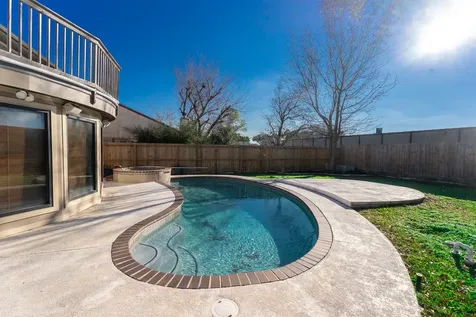 6510 Trimstone Drive Pasadena TX 77505