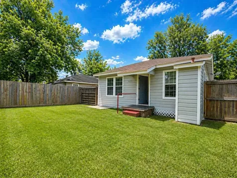 1010 Palestine Street Conroe TX 77301
