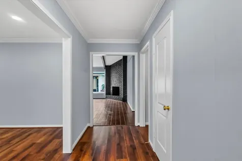 5923 Rutherglenn Drive Houston TX 77096