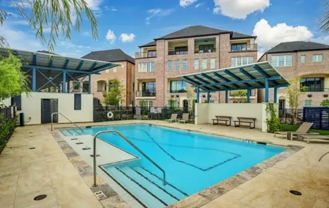 5922 Cottage Grove Lake Drive Houston TX 77007
