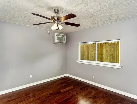 6707 Avenue C Houston TX 77011