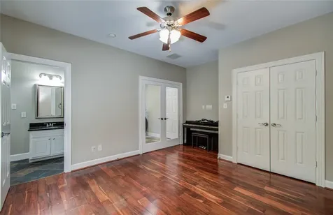 4613 Floyd Street Houston TX 77007
