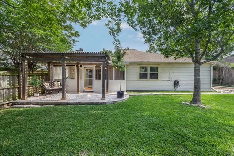 8706 Greenleaf Drive College Station TX 77845