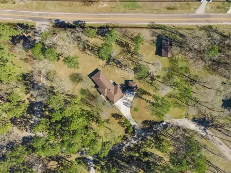 41 S Holly Glen Drive Point Blank TX 77364