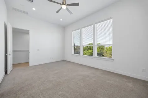 4621 Maxie Street Houston TX 77007